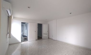 Apartamento en arriendo en Alto Prado.