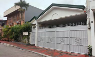 House and Lot For Sale in Kamuning Quezon, City with 2 Car Garage PH2612