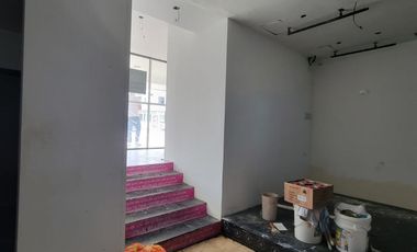 En venta estratégico Local Comercial en Edificio Torres del Norte