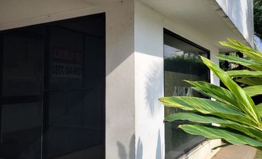 En venta estratégico Local Comercial en Edificio Torres del Norte