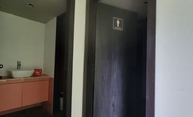 En venta estratégico Local Comercial en Edificio Torres del Norte