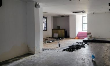 En venta estratégico Local Comercial en Edificio Torres del Norte