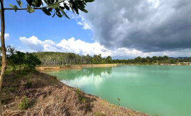 1 Rai land with incredible jade lake view Close to Bordan beach for sale in Thai Mueang, Phangnga