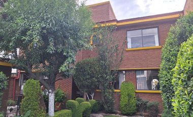 Casa en Venta en Fraccionamiento La Aurora, Zinacantepec