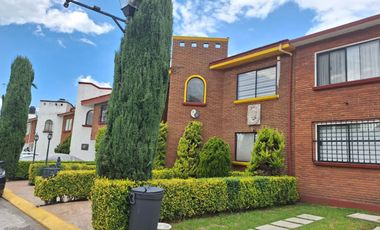 Casa en Venta en Fraccionamiento La Aurora, Zinacantepec