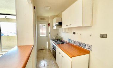 Se vende departamento céntrico en Curicó, 2 piezas 1 baño. Jardines del Sur