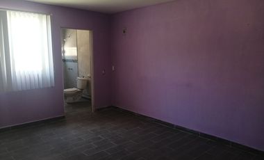 EXCELENTE CASA CON TERRENO