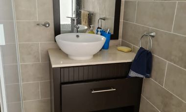 EXCELENTE CASA CON TERRENO