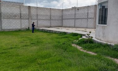 EXCELENTE CASA CON TERRENO