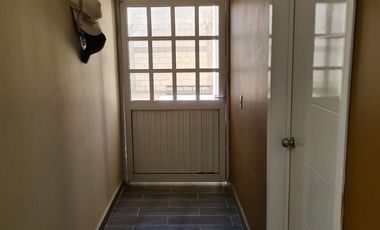 EXCELENTE CASA CON TERRENO