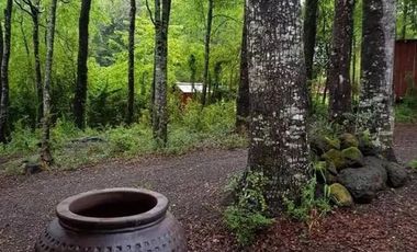Cabaña en parcela subida al Volcan, Pucón
