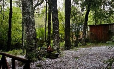 Cabaña en parcela subida al Volcan, Pucón