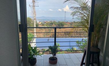 HERMOSA CASA AL NORTE DE CUERNAVACA. ACEPTA MASCOTAS, AMPLIO JARDÍN