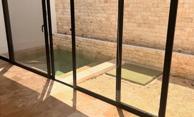 THOYHOUSE TEMOZON LANDA