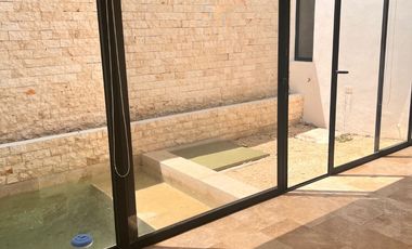 THOYHOUSE TEMOZON LANDA