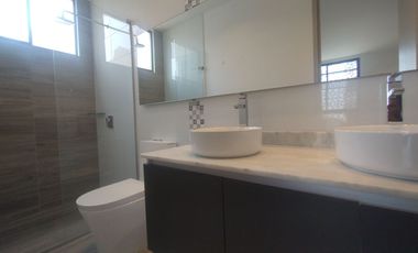 Apartamento en arriendo en Alto Prado.