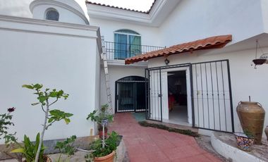 HABITACION EN RENTA EN JARDINES UNIVERSIDAD- CERCA  UNIVERSIDAD AUTONOMA