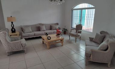 HABITACION EN RENTA EN JARDINES UNIVERSIDAD- CERCA  UNIVERSIDAD AUTONOMA