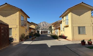 OPORTUNIDAD CASA - CONDOMINIO DON ANTONIO