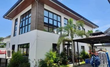 RUSH FOR SALE VILLA TYPE 2 HOUSE AND LOT WITH SWIMMING POOL IN PAMPANGA NEAR SM TELABASTAGAN
