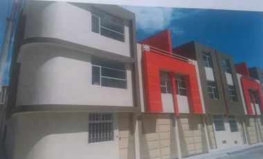 Casa de venta en Calderón Quito, de 4 dormitorios crédito VIP 100% BIESS