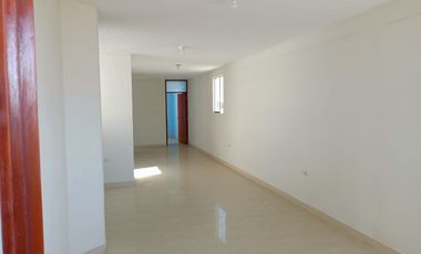 ALQUILER DE DEPARTAMENTO EN MIRAFLORES - CASTILLA, CERCA UNP