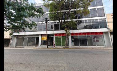 Edificio en Venta o Renta en Toluca Centro, primer cuadro de la Ciudad. A 2 minutos de Los Portales, 8 minutos de Paseo Tollocan.