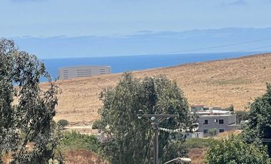 SE RENTA CASA MUY GRANDE BLV. LOS CUÑADOS ROSARITO BAJA