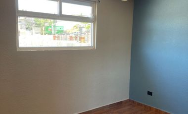 SE RENTA CASA MUY GRANDE BLV. LOS CUÑADOS ROSARITO BAJA