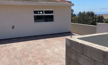SE RENTA CASA MUY GRANDE BLV. LOS CUÑADOS ROSARITO BAJA