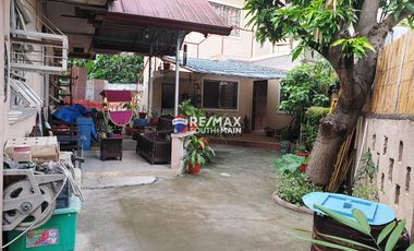 4 Bedroom Bungalow with a 2 door apartment for sale in Better Living Paranaque