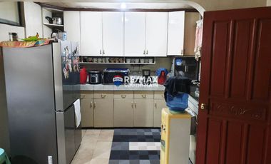 4 Bedroom Bungalow with a 2 door apartment for sale in Better Living Paranaque