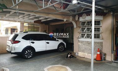 4 Bedroom Bungalow with a 2 door apartment for sale in Better Living Paranaque