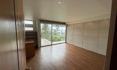 VENTA DE  RESIDENCIA DE CUATRO RECAMARAS EN CAMPANARIO CLUB DE GOLF