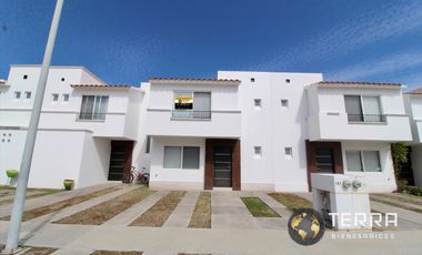 RENTA CASA AMUEBLADA🏡 Puerta De Piedra Residencial Coto 3 Celaya Gto