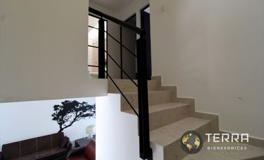 RENTA CASA AMUEBLADA🏡 Puerta De Piedra Residencial Coto 3 Celaya Gto
