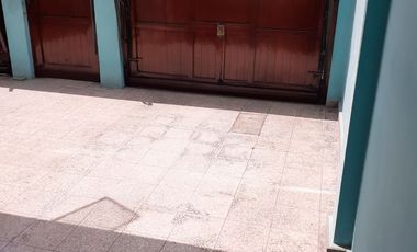 Vendo Departamento amplio en primer piso + cochera carport