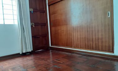 Vendo Departamento amplio en primer piso + cochera carport