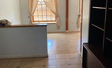 Hermosa propiedad 2 pisos Paine