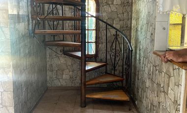 Hermosa propiedad 2 pisos Paine