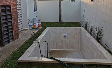 ¡Casa NUEVA! de 4 recámaras, con piscina.