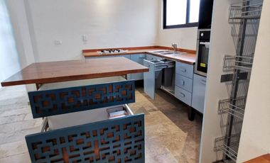 ¡Casa NUEVA! de 4 recámaras, con piscina.