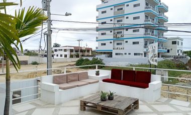 Venta Villa moderna y elegante a 50 mts. del mar, Salinas.