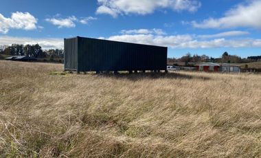 Z O N A S U R . C L Parcela con  Container 40 pies, Vista al Volcán, electricidad camino Villarrica Loncoche