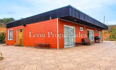 Leon Propiedades vende parcela con casa en Condominio, sector Los Naranjos, Curacavi.