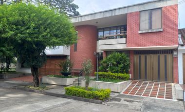 SE VENDE CASA EN EL BARRIO MIRRIÑAO PALMIRA