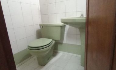 VENDO  AMPLIO LOCAL COMERCIAL