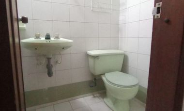 VENDO  AMPLIO LOCAL COMERCIAL