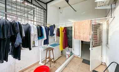 Rumah 2 Lantai 4 Kamar Dekat Uncle Loe Merbau Ilir Palembang