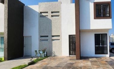 Casa en venta con gran plusvalía de remate dentro de Av. Marqués de Tenerife 742, Fraccionamiento Real del Marqués,Santiago de Querétaro